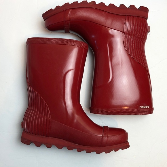 Sorel Joan Short Rain Cherry Red Waterproof Boots size 6 - Picture 2 of 10